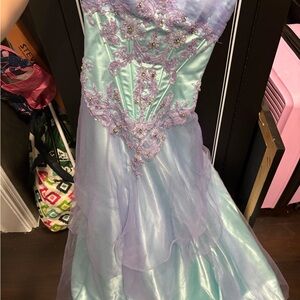 Women’s Lavender & Mint Lace Applique Formal Dress